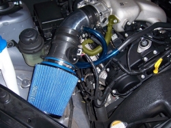 BOMZ Racing kit dlouhého sání - Hyundai Genesis Coupe 3.8 V6 (10 - 12)