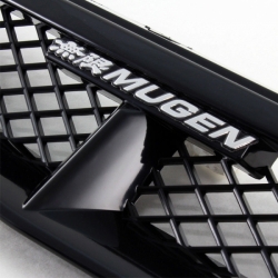 JDM Mugen přední maska lesklá černá s plastovou mřížkou a logem MUGEN - Honda Civic 6G (96 - 98)