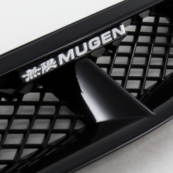 JDM Mugen přední maska lesklá černá s plastovou mřížkou a logem MUGEN - Honda Civic 6G (99 - 00)