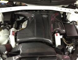 HKS style karbonový kryt motoru - Hyundai Genesis 2.0T (08 - 12)