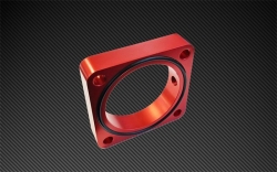 Torque Solutions podložka pod škrtící klapku - Toyota GT86 / Subaru BRZ, barva červená