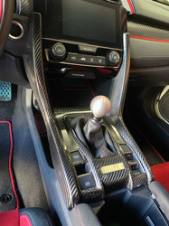 Revel Dry Carbon GT karbonové postranní panely středové konzole - Honda Civic FK7 FK8 (17+)