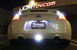 JDM kouřové mlhové světlo se zpětným a brzdovým světlem - Nissan 370z (09+)