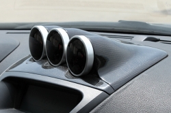 ChargeSpeed karbonová kaplička na přídavné budíky - Hyundai Genesis Coupe (09 - 12)