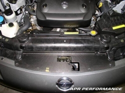 APR karbonový kryt chladiče - Nissan 350z