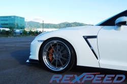 Rexpeed karbonové dekory průduchů v blatníku - Nissan GT-R R35 (09+)