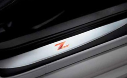 EVO-R podsvícené prahové lišty s logem Z - Nissan 370z (09+)