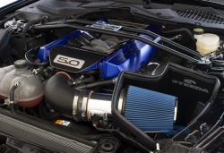 Steeda kit dlouhého sání Pro Flow High Velocity - Ford Mustang GT 5.0 V8 (Nový model 2015+)